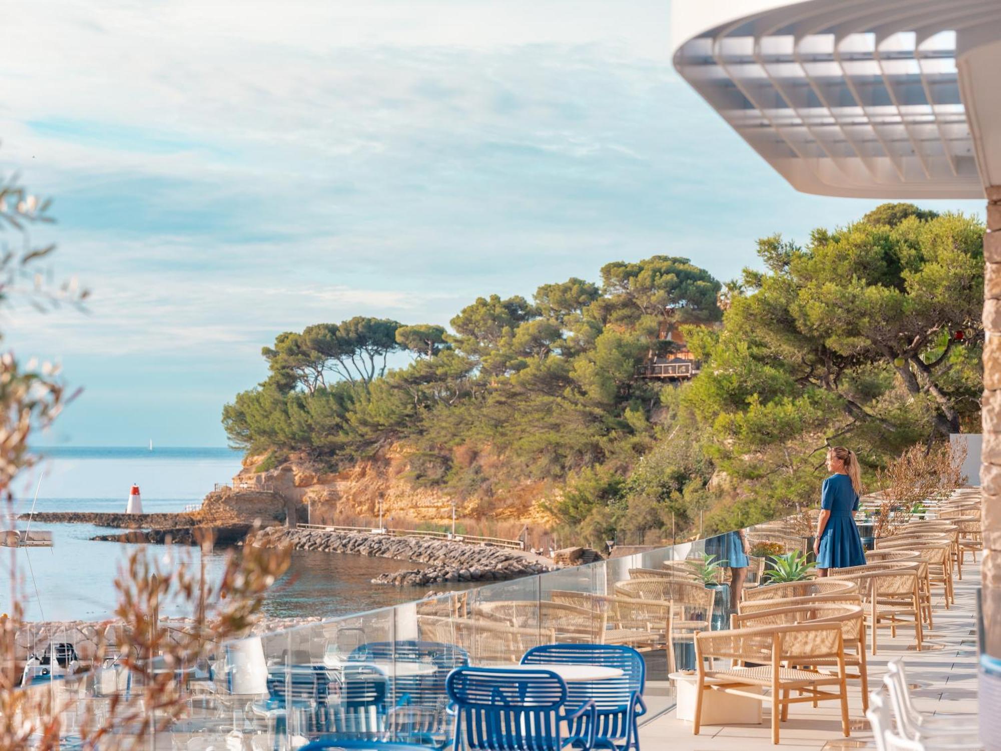 Hotel Bleu & 4*
